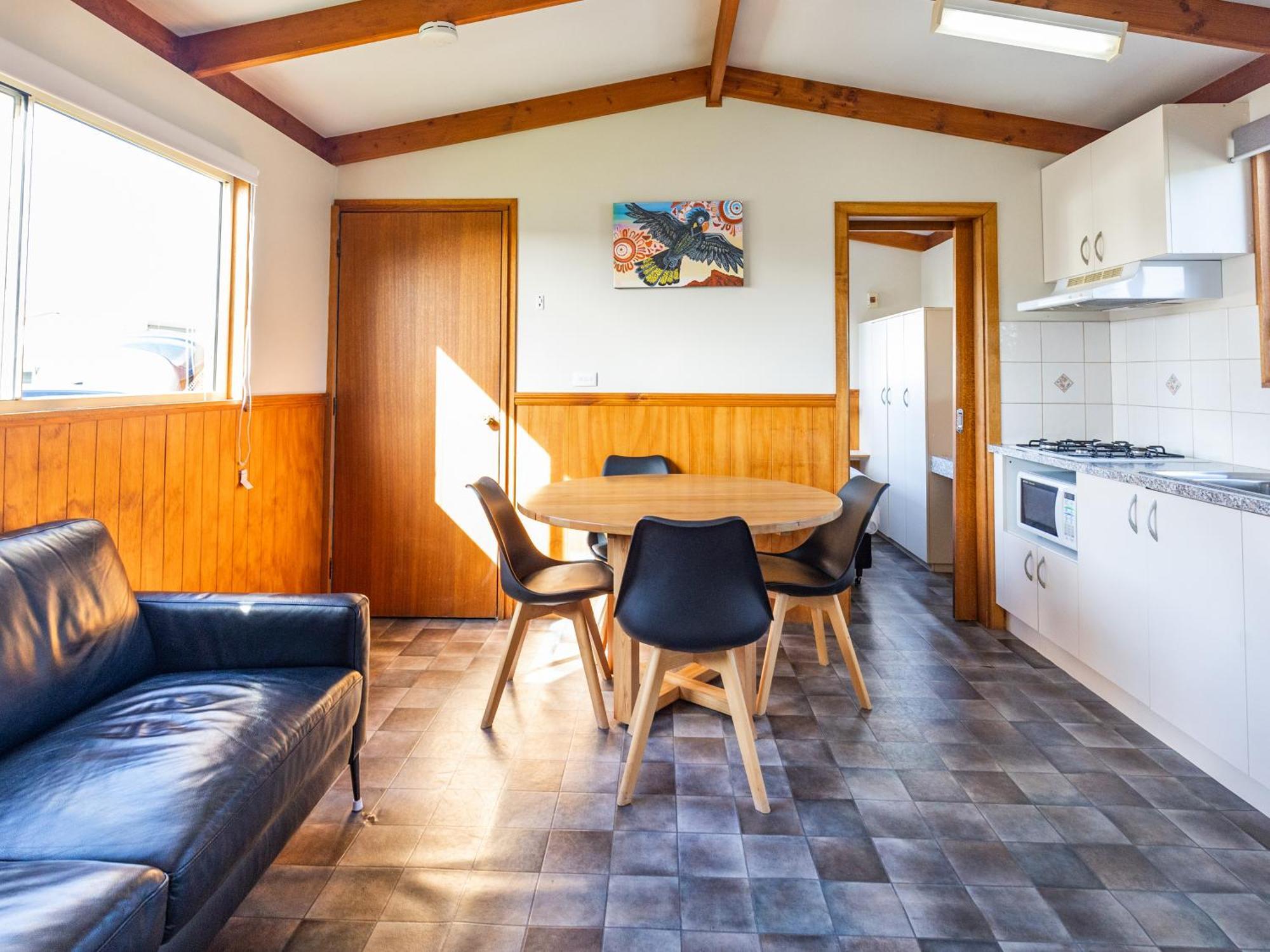 Nrma Yarrawonga Mulwala Holiday Park Habitación foto