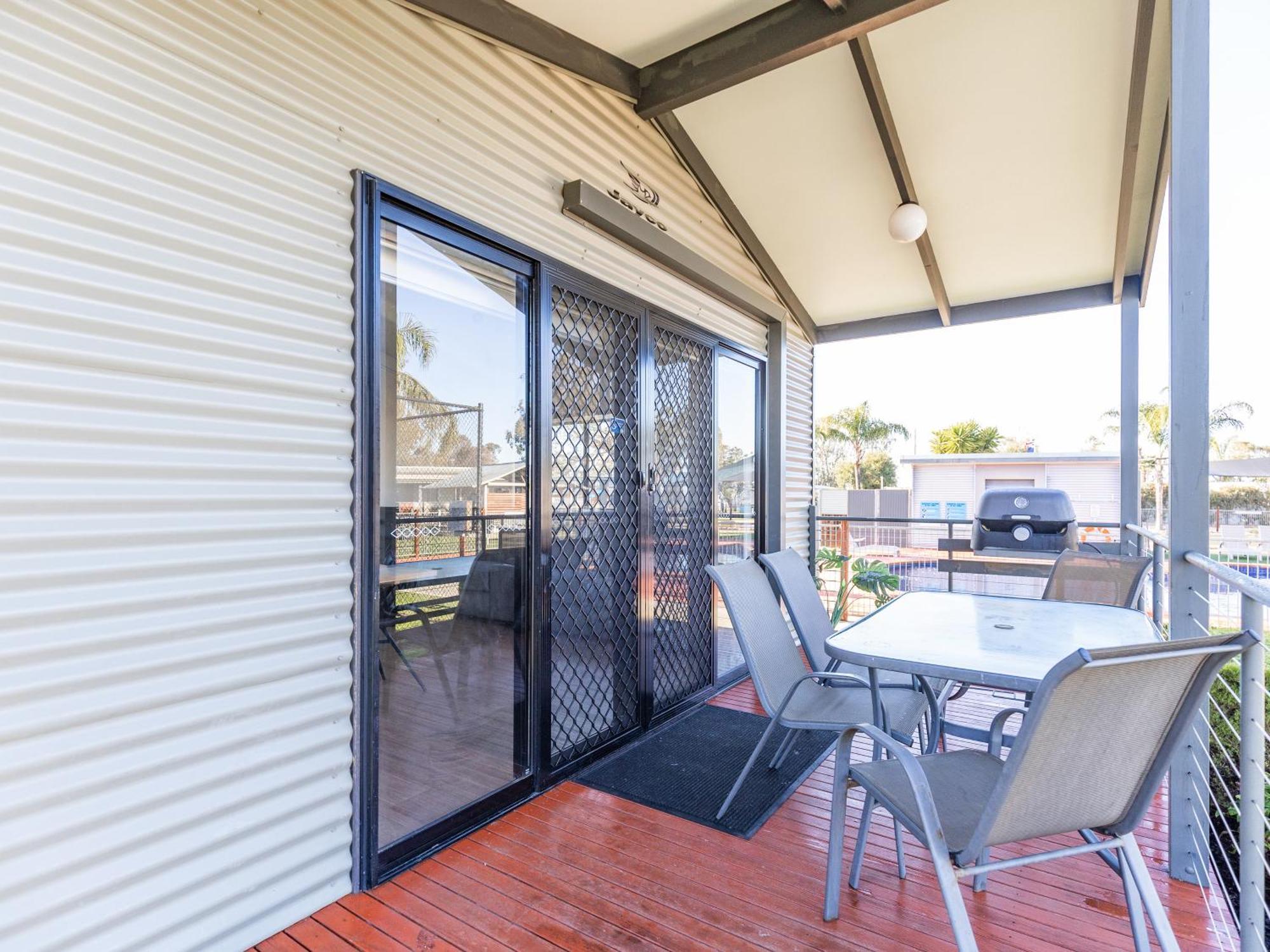 Nrma Yarrawonga Mulwala Holiday Park Habitación foto