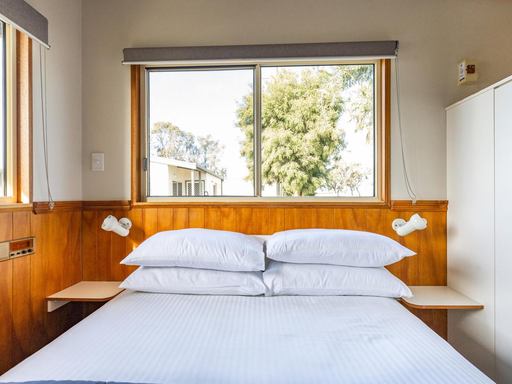Nrma Yarrawonga Mulwala Holiday Park Habitación foto